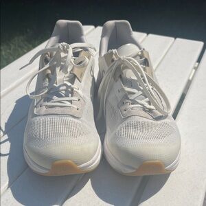 On Running Cloudrift 'Undyed White Sand'